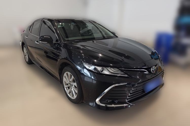 Used Toyota Camry 2021 2.0G Luxury Edition Front Right 45 Deg