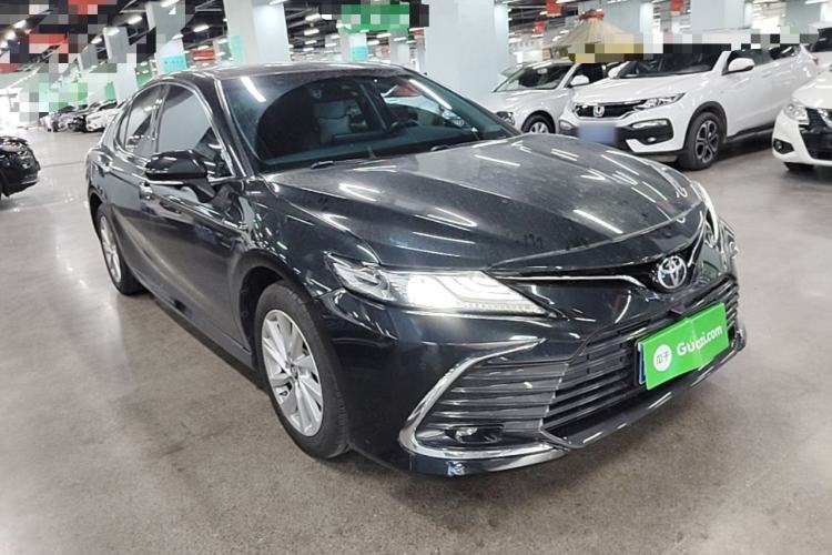 Used Toyota Camry 2021 2.0G Luxury Edition Front Right 45 Deg