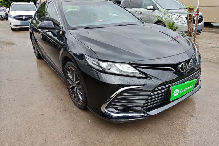 Used Toyota Camry 2021 2.5G Luxury Edition Front Right 45 Deg