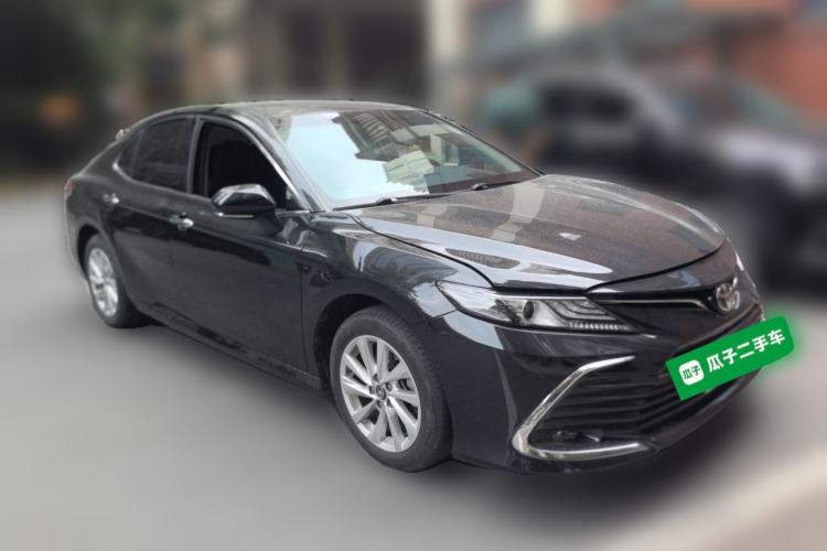 Used Toyota Camry 2021 2.0G Luxury Edition Front Right 45 Deg