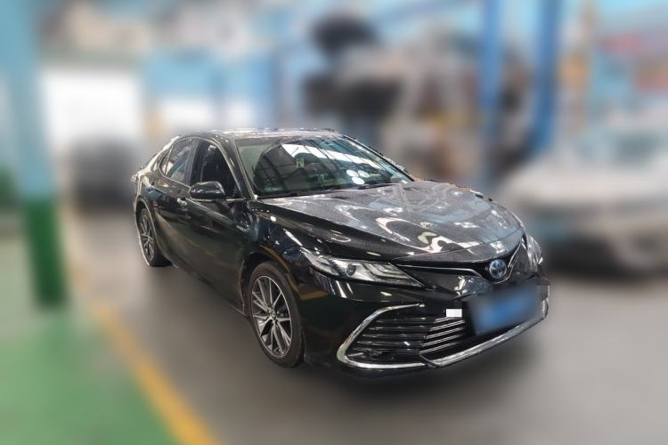 Used Toyota Camry 2021 Dual-Motor 2.5HG Luxury Edition Front Right 45 Deg