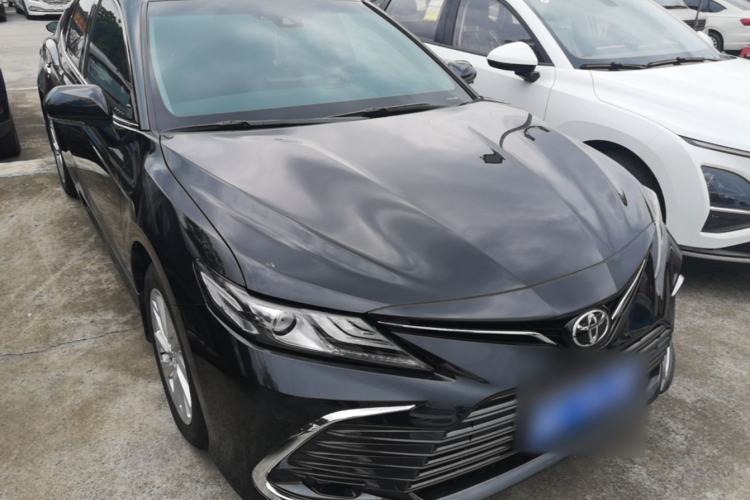Used Toyota Camry 2021 2.0G Luxury Edition Front Right 45 Deg