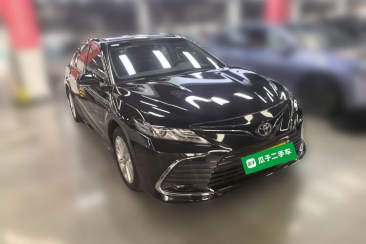 Used Toyota Camry 2021 2.0G Luxury Edition Front Right 45 Deg