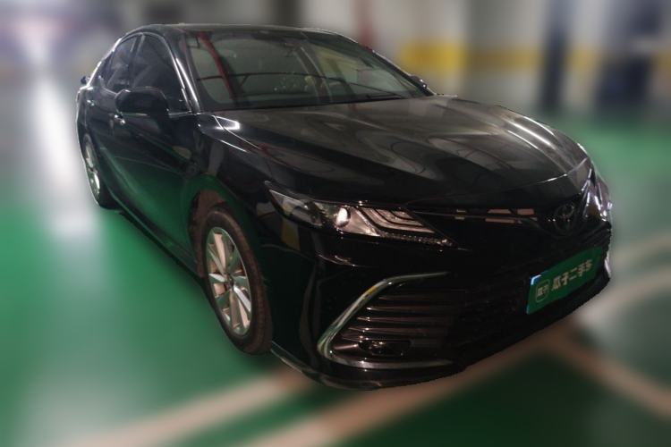 Used Toyota Camry 2021 2.0G Luxury Edition Front Right 45 Deg