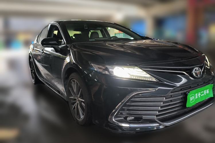 Used Toyota Camry 2021 2.5G Luxury Edition Front Right 45 Deg