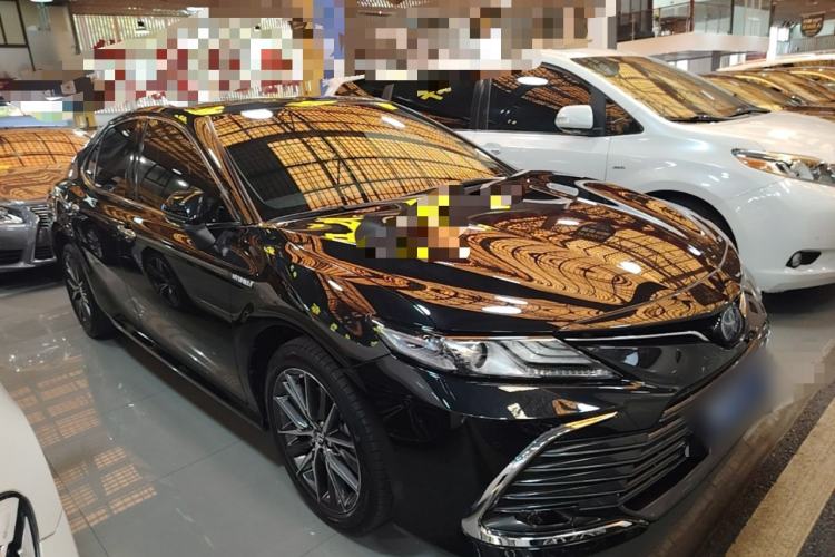 Used Toyota Camry 2021 Dual-Motor 2.5HG Luxury Edition Front Right 45 Deg
