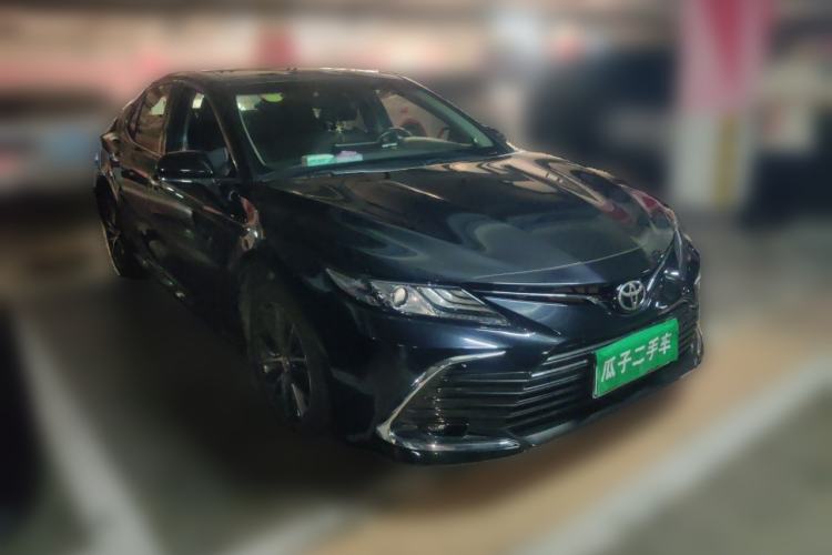 Used Toyota Camry 2021 2.5G Luxury Edition Front Right 45 Deg