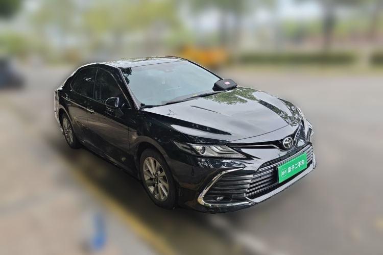 Used Toyota Camry 2021 2.0G Luxury Edition Front Right 45 Deg