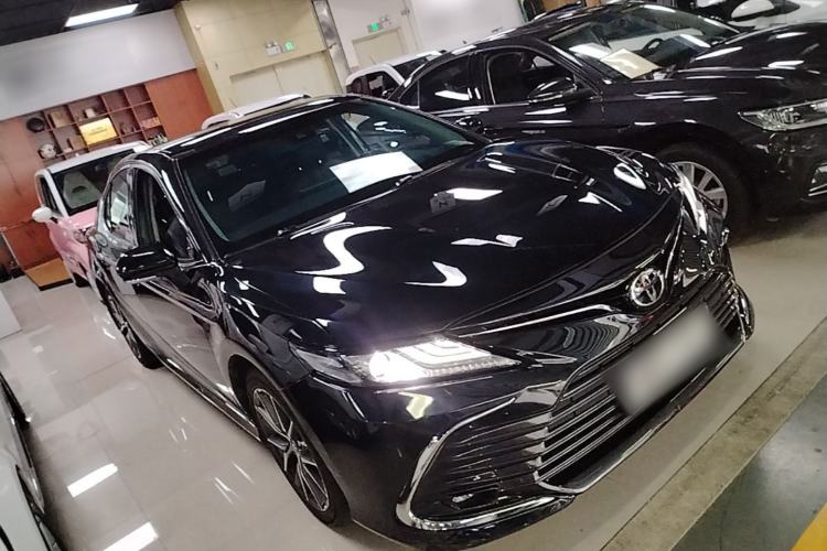 Used Toyota Camry 2021 2.5G Luxury Edition Front Right 45 Deg
