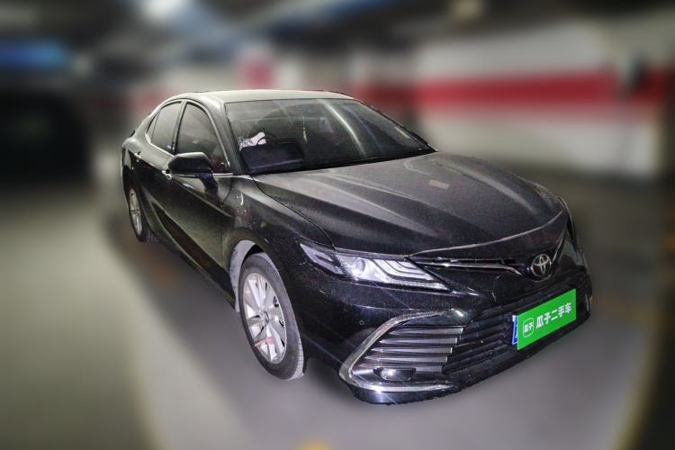 Used Toyota Camry 2021 2.0G Luxury Edition Front Right 45 Deg