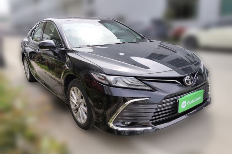 Used Toyota Camry 2021 2.0G Luxury Edition Front Right 45 Deg