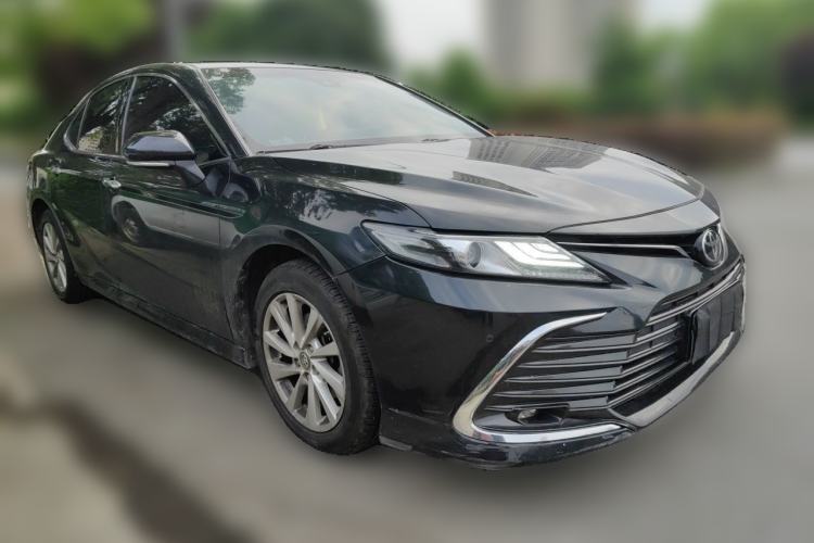 Used Toyota Camry 2021 2.0G Luxury Edition Front Right 45 Deg