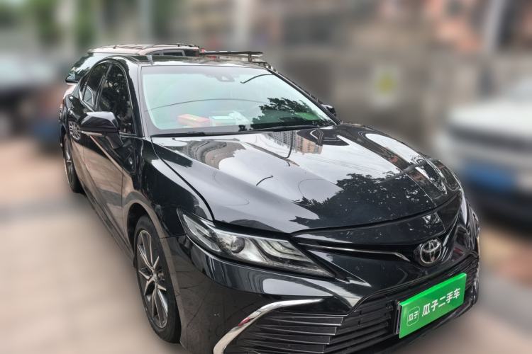 Used Toyota Camry 2021 2.5G Luxury Edition Front Right 45 Deg