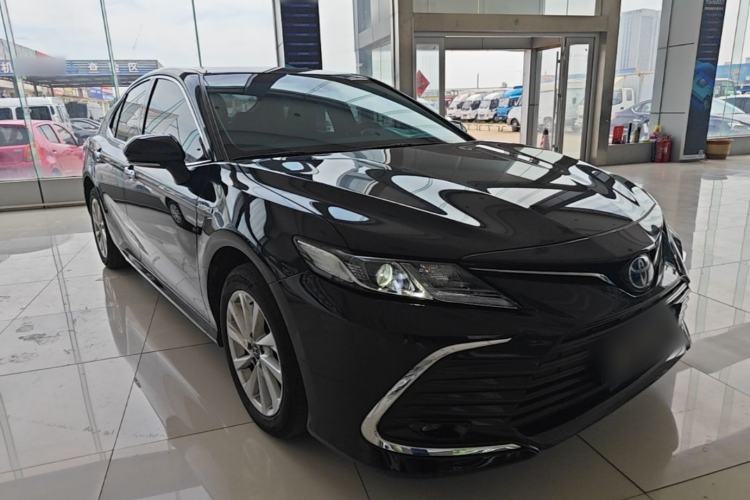 Used Toyota Camry 2021 Dual-Motor 2.5 HGVP Leading Edition Front Right 45 Deg