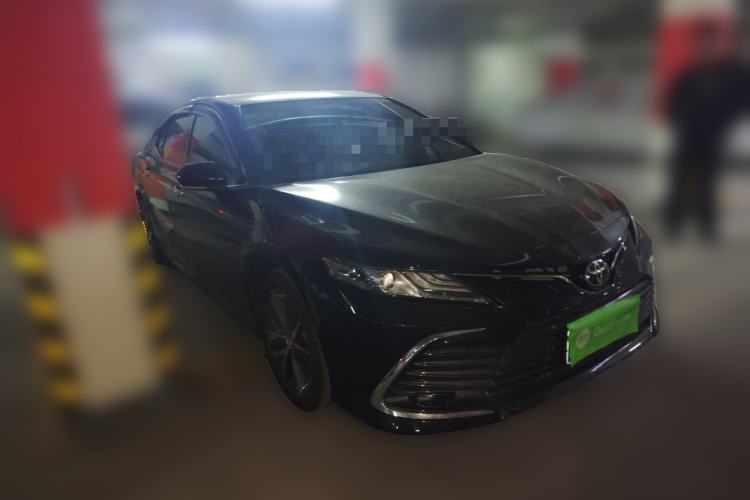 Used Toyota Camry 2021 2.5G Luxury Edition Front Right 45 Deg