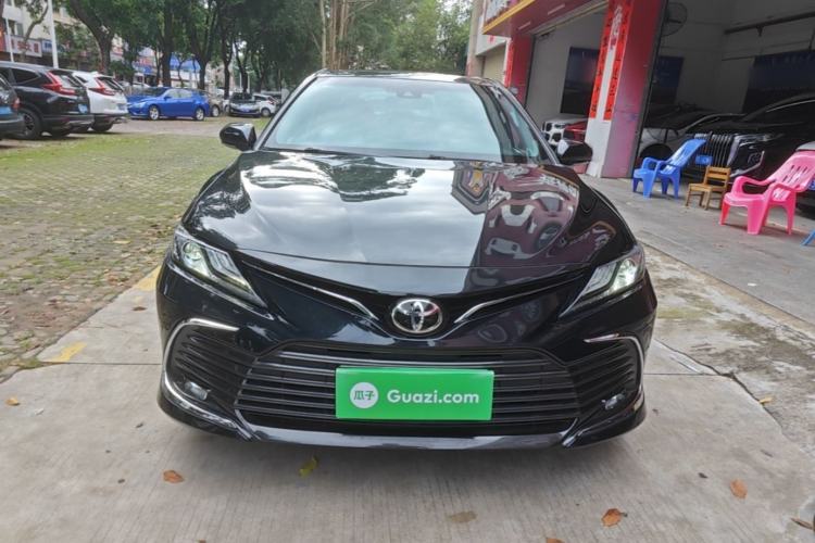 Used Toyota Camry 2021 2.0G Luxury Edition Front