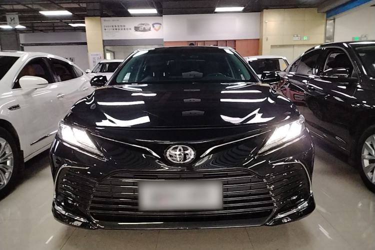 Used Toyota Camry 2021 2.5G Luxury Edition Front