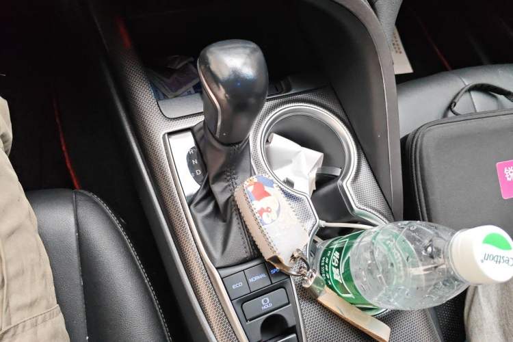 Used Toyota Camry 2021 2.5S Fēngshàng Edition Gear Lever