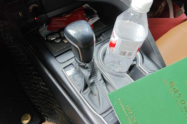 Used Toyota Camry 2021 2.5G Luxury Edition Gear Lever
