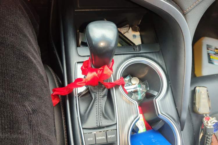Used Toyota Camry 2021 Dual-Motor 2.5 HGVP Leading Edition Gear Lever
