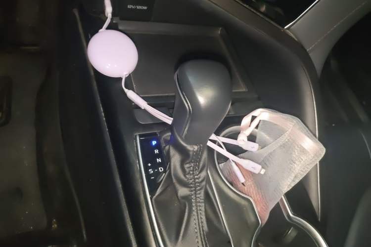 Used Toyota Camry 2021 2.5G Luxury Edition Gear Lever