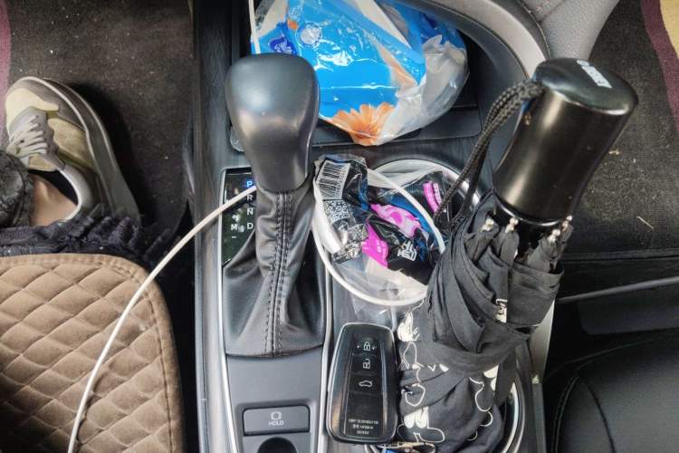 Used Toyota Camry 2021 2.0G Luxury Edition Gear Lever