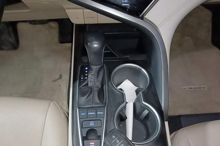 Used Toyota Camry 2021 2.5Q Flagship Edition Gear Lever
