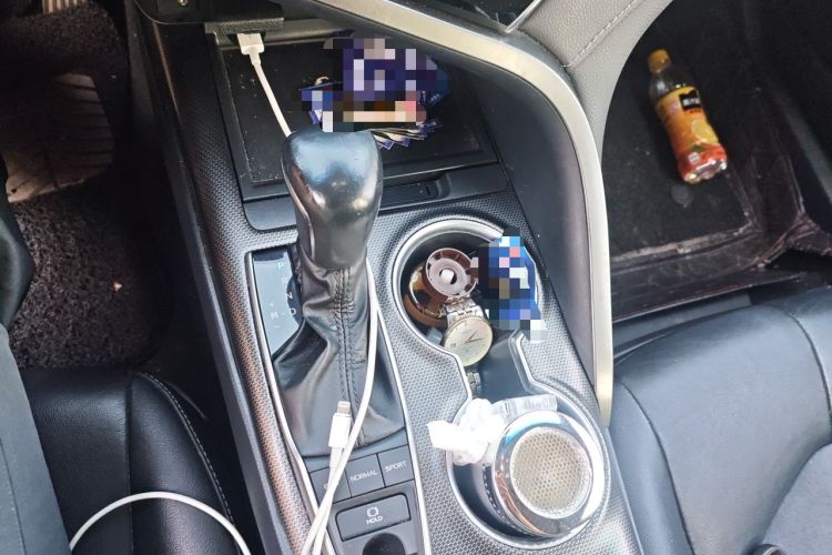 Used Toyota Camry 2021 2.0S FENGSHANG Edition Gear Lever