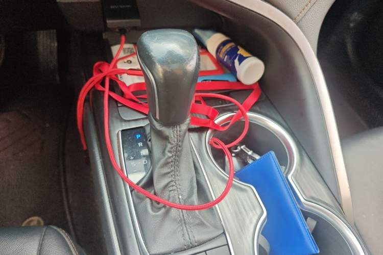 Used Toyota Camry 2021 Dual-Motor 2.5 HGVP Leading Edition Gear Lever