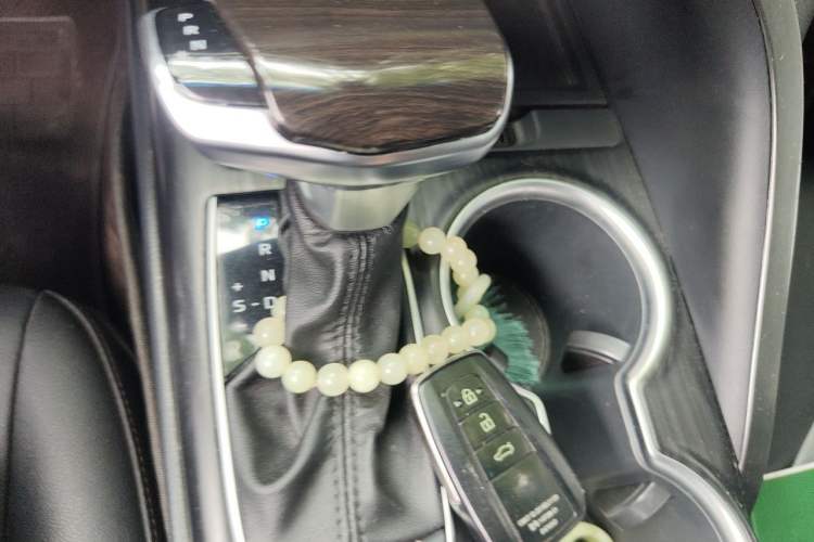 Used Toyota Camry 2021 2.5G Luxury Edition Gear Lever