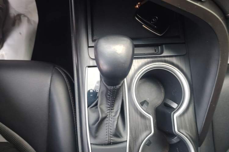 Used Toyota Camry 2021 2.0G Luxury Edition Gear Lever