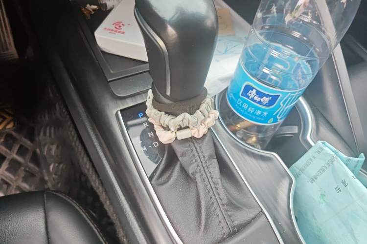 Used Toyota Camry 2021 2.0G Luxury Edition Gear Lever