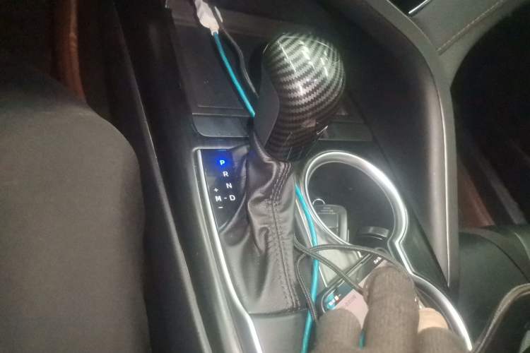 Used Toyota Camry 2021 2.0G Luxury Edition Gear Lever