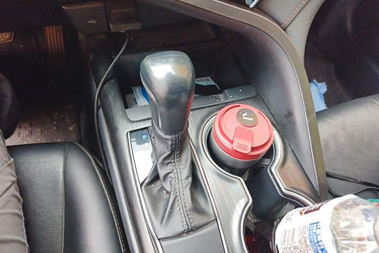 Used Toyota Camry 2021 2.0G Luxury Edition Gear Lever