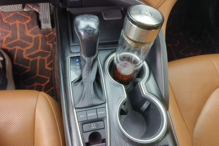 Used Toyota Camry 2021 2.5Q Flagship Edition Gear Lever
