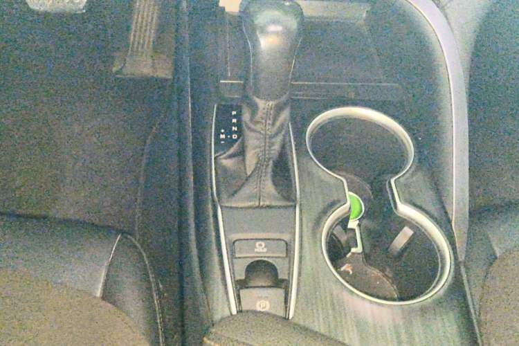 Used Toyota Camry 2021 2.0G Luxury Edition Gear Lever