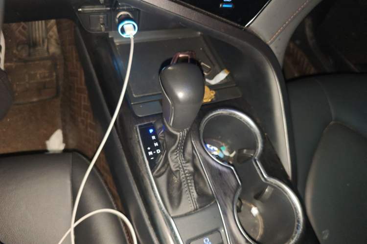 Used Toyota Camry 2021 2.0G Luxury Edition Gear Lever