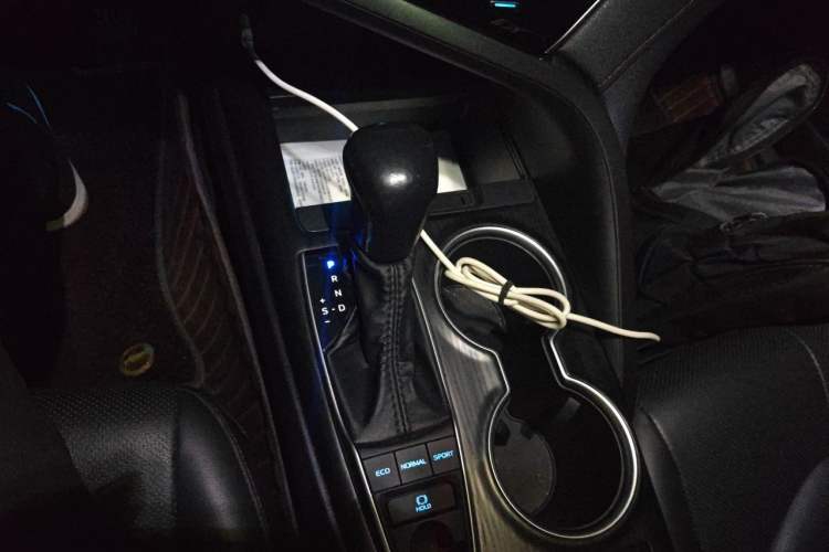 Used Toyota Camry 2021 2.5Q Flagship Edition Gear Lever
