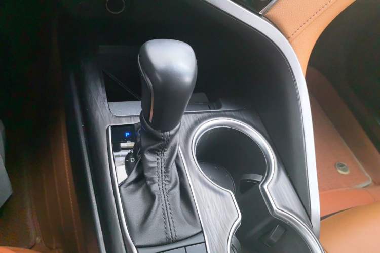 Used Toyota Camry 2021 Dual-Motor 2.5HG Luxury Edition Gear Lever