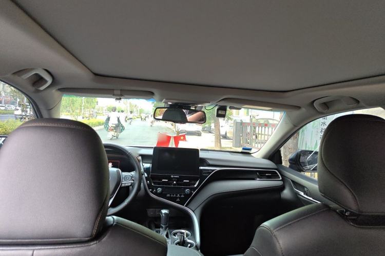 Used Toyota Camry 2021 2.5G Luxury Edition Headliner