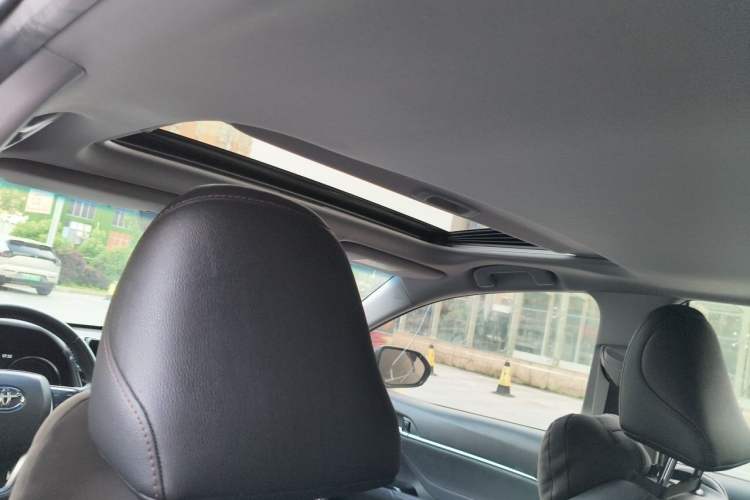 Used Toyota Camry 2021 2.0G Luxury Edition Headliner