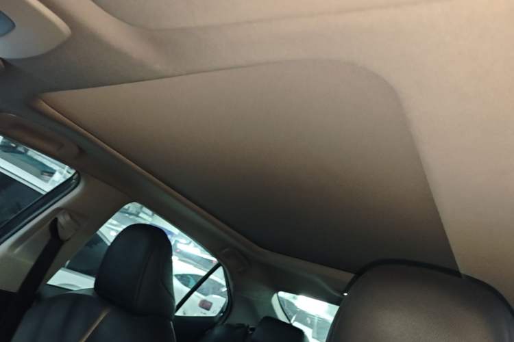 Used Toyota Camry 2021 2.5G Luxury Edition Headliner