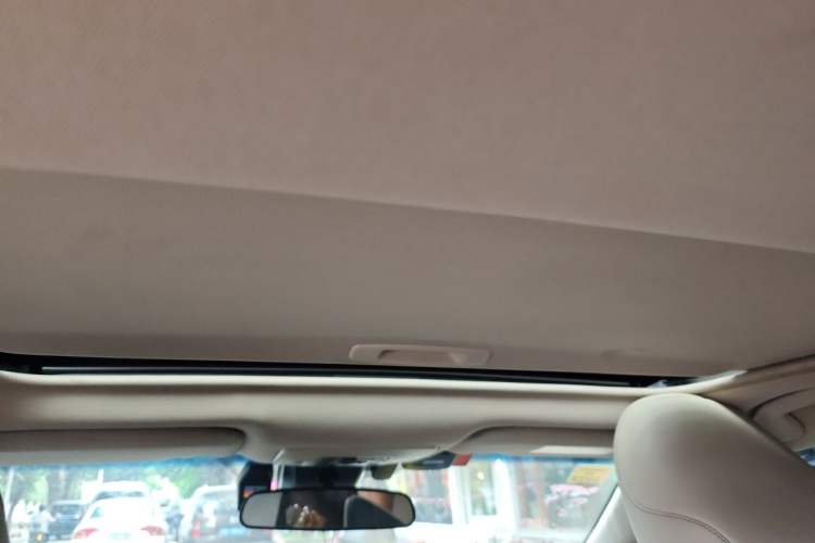 Used Toyota Camry 2021 2.0G Luxury Edition Headliner