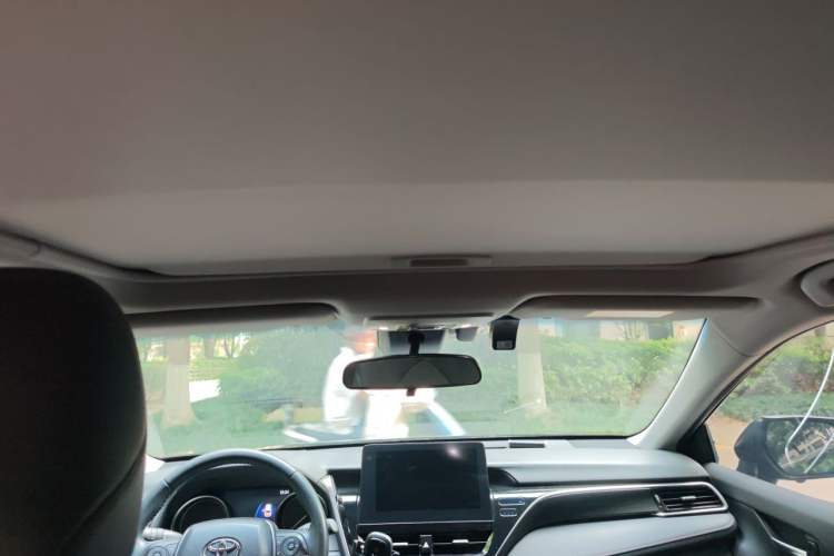 Used Toyota Camry 2021 2.0G Luxury Edition Headliner