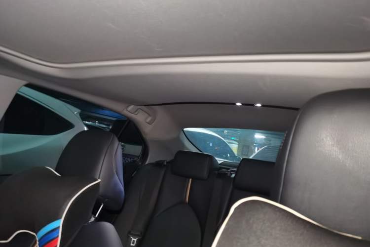 Used Toyota Camry 2021 2.0G Luxury Edition Headliner