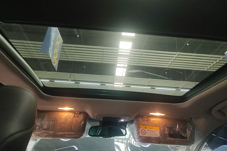 Used Toyota Camry 2021 2.5G Luxury Edition Headliner