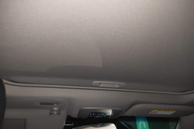 Used Toyota Camry 2021 2.0G Luxury Edition Headliner