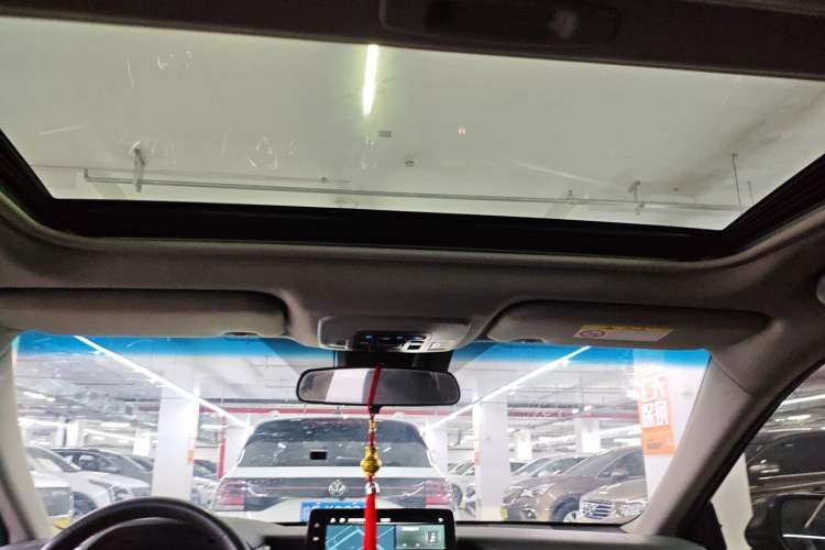 Used Toyota Camry 2021 2.0G Luxury Edition Headliner