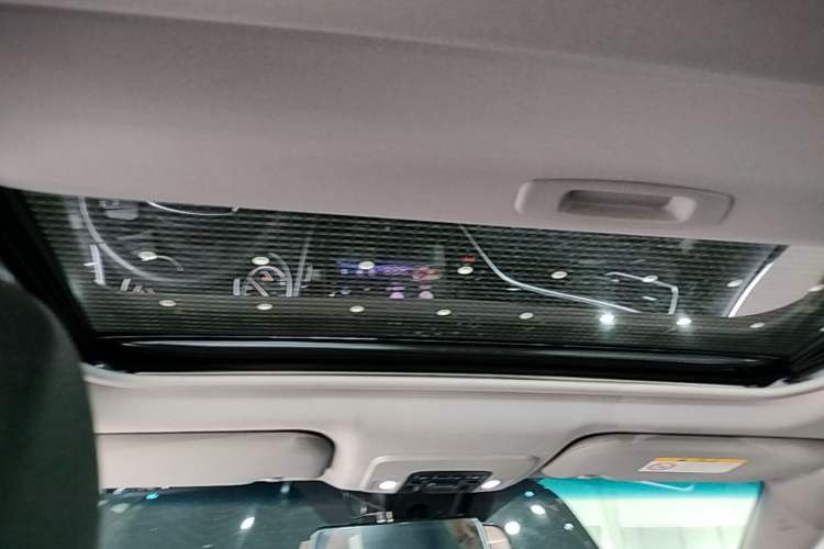 Used Toyota Camry 2021 2.0G Luxury Edition Headliner