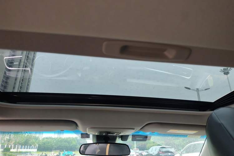 Used Toyota Camry 2021 2.0G Luxury Edition Headliner
